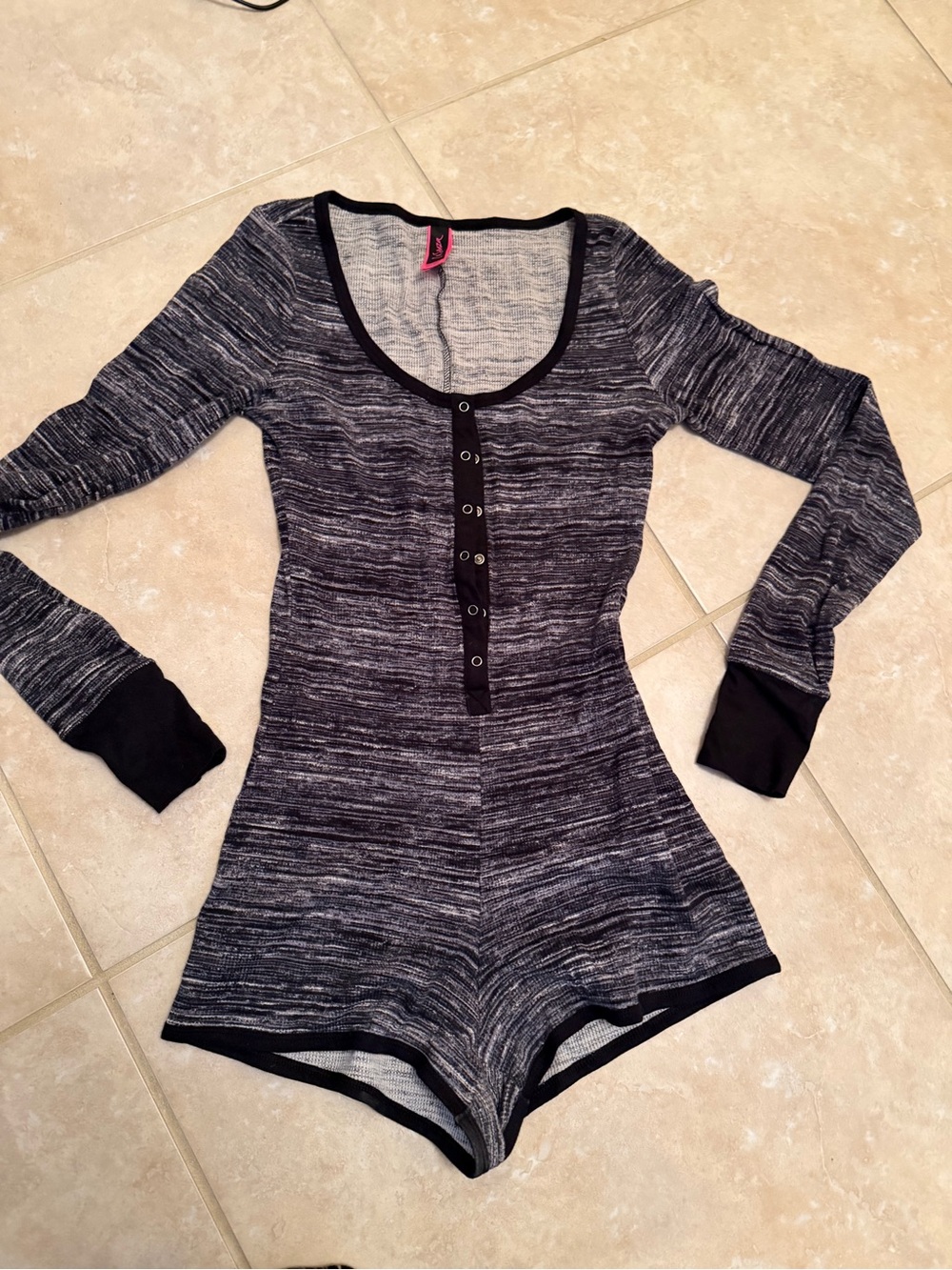 La Senza Black & Pink Trim Heathered Top